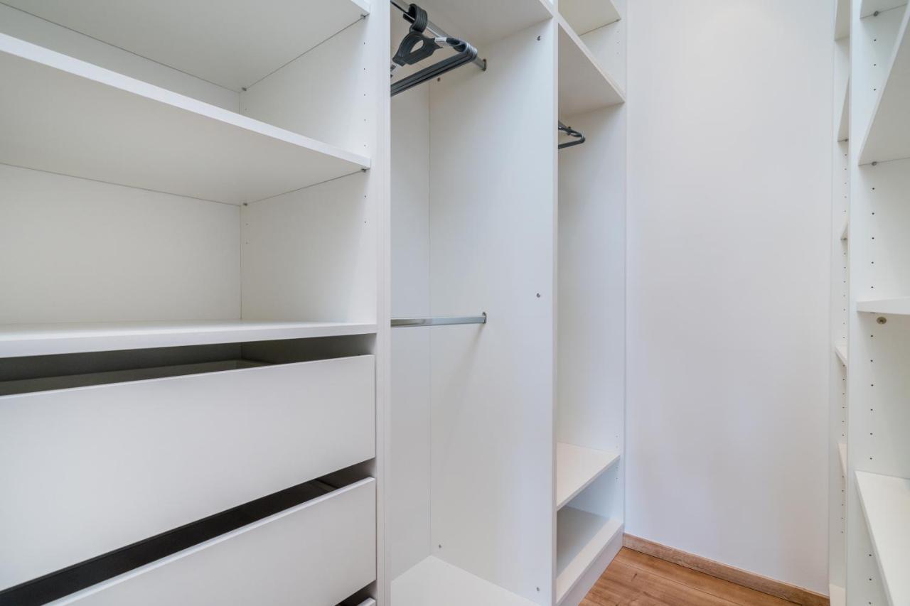 Apartmán Days - Bright - Fast Wifi - Quiet Area Praha