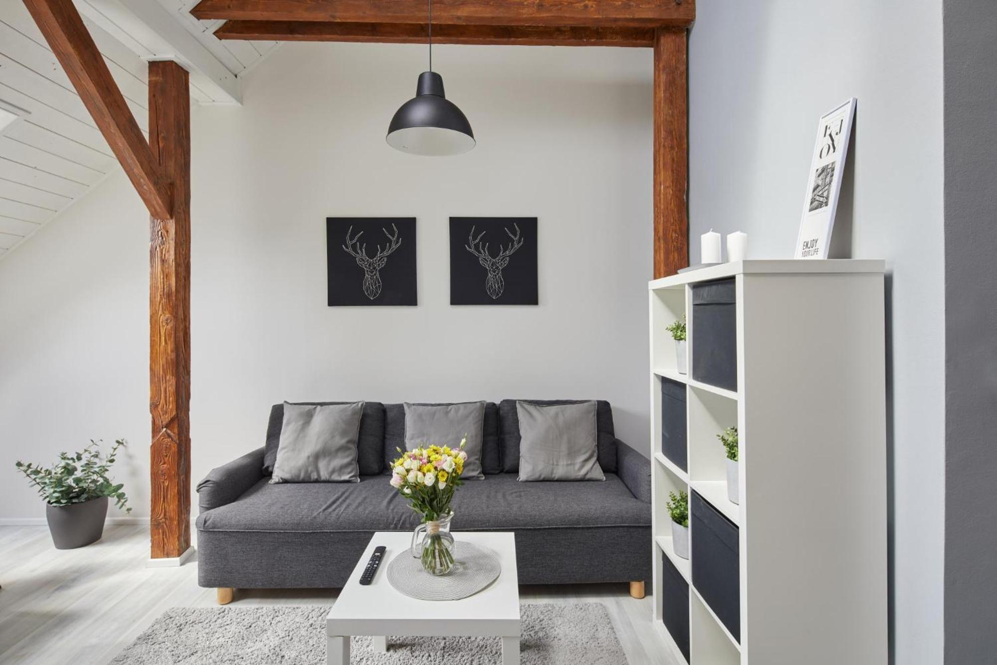 Days - Bright - Fast Wifi - Quiet Area Apartmán
